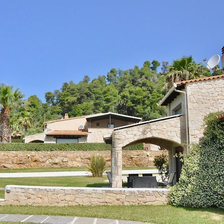 Stigmes Villas & Suites ネア・スキオニ エクステリア 写真