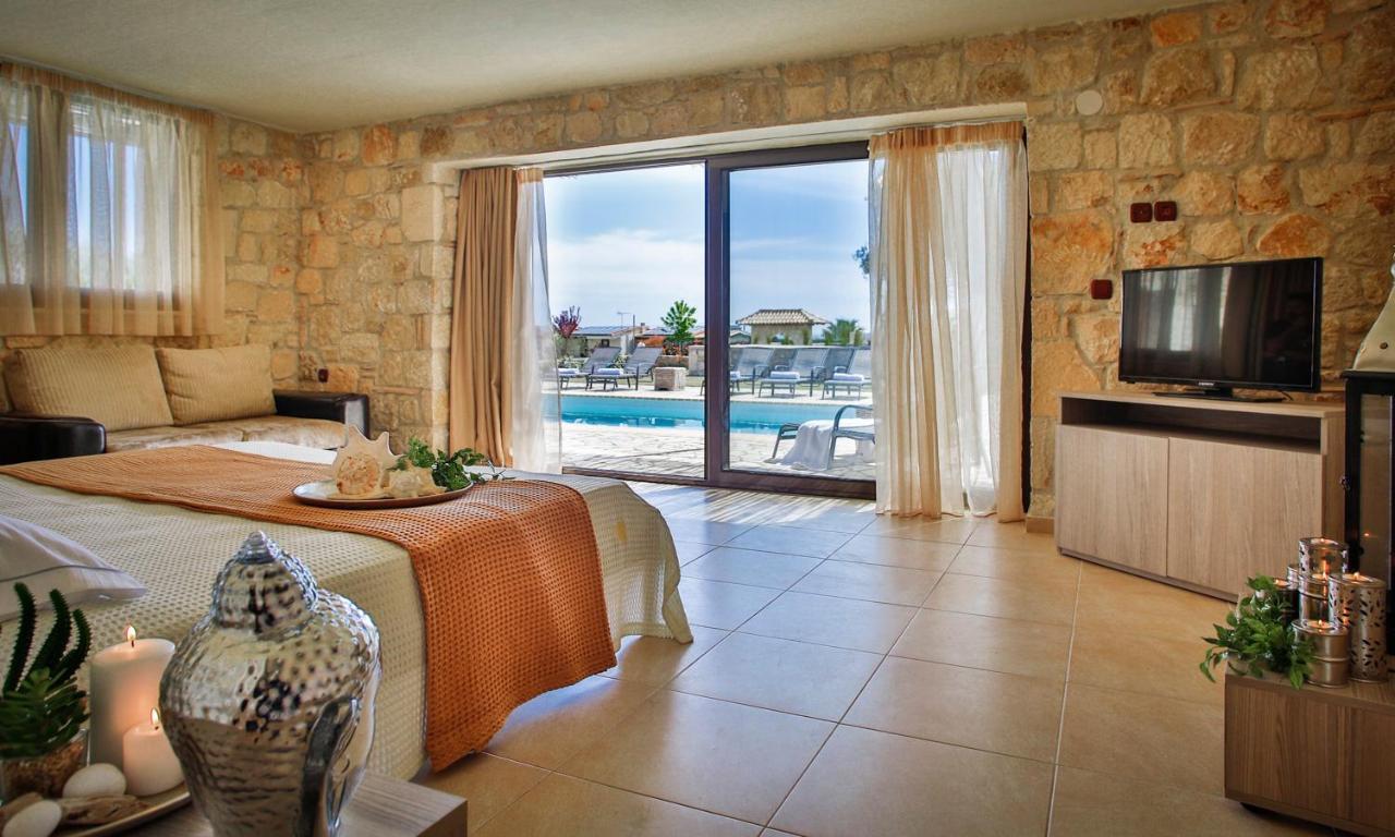 Stigmes Villas & Suites ネア・スキオニ エクステリア 写真