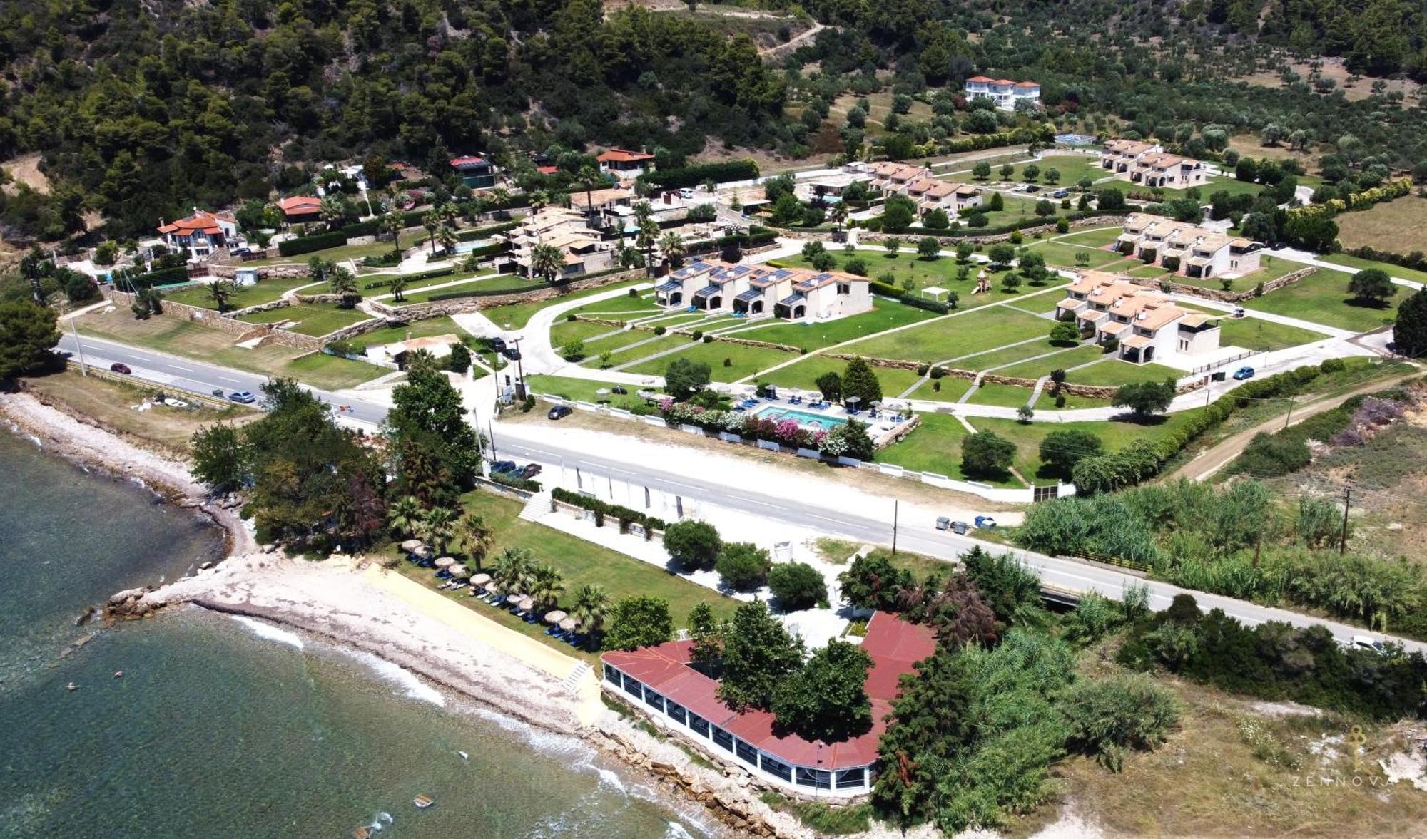 Stigmes Villas & Suites ネア・スキオニ エクステリア 写真